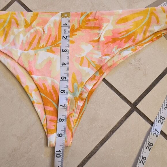 NWT Stone Fox Swim SET Lele Top and Roca Bottom Hot Tropix Orange Revolve XL - Picture 8 of 13